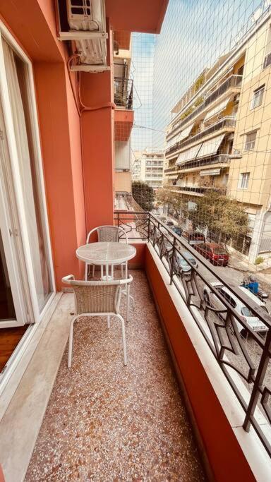Daisy Apartment 15 Min To Acropolis Athen Eksteriør bilde