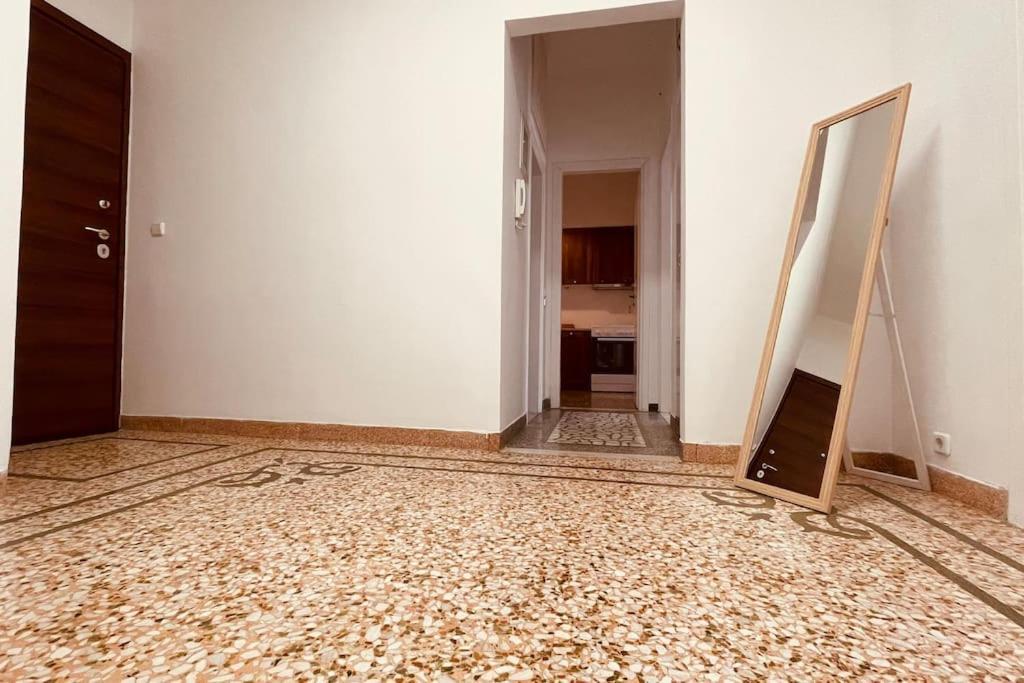 Daisy Apartment 15 Min To Acropolis Athen Eksteriør bilde