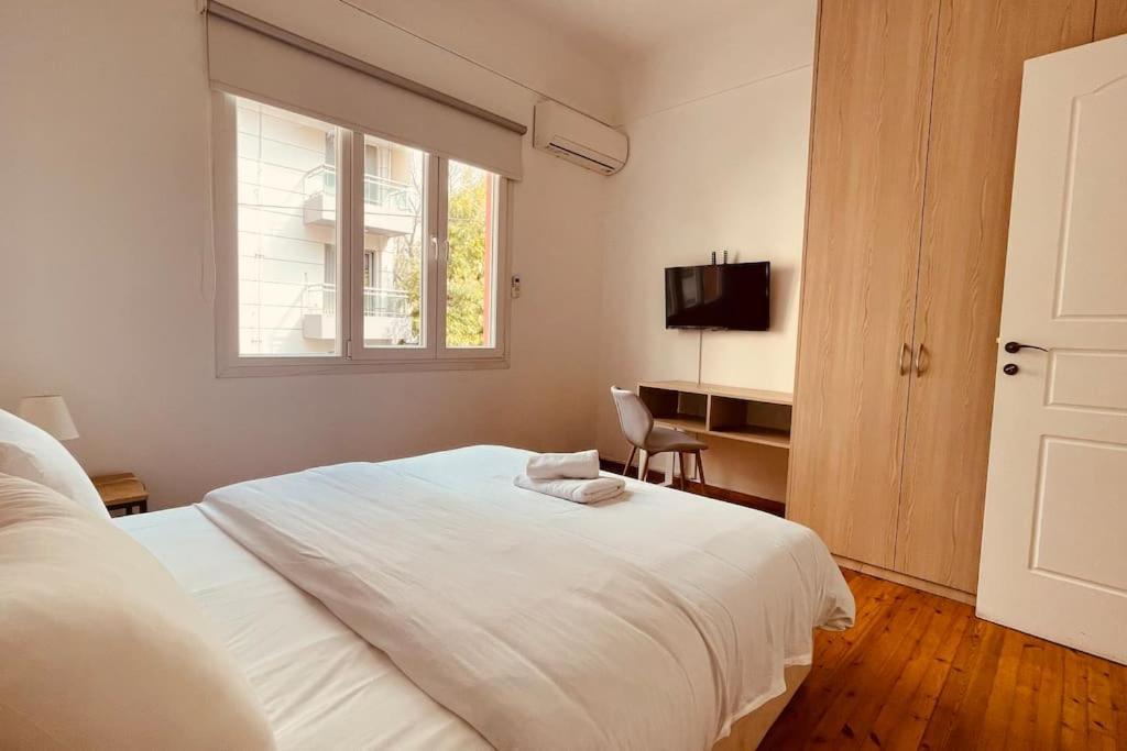 Daisy Apartment 15 Min To Acropolis Athen Eksteriør bilde